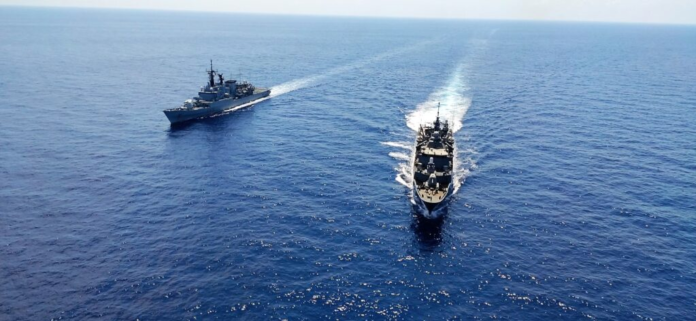 ITS Libeccio: The Italian Frigate conducted PASSEX exercise with Greek Frigate HYDRA - GEOPOLITIKI