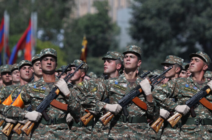 Armenia: 19 year old soldier killed by Azeri forces - GEOPOLITIKI