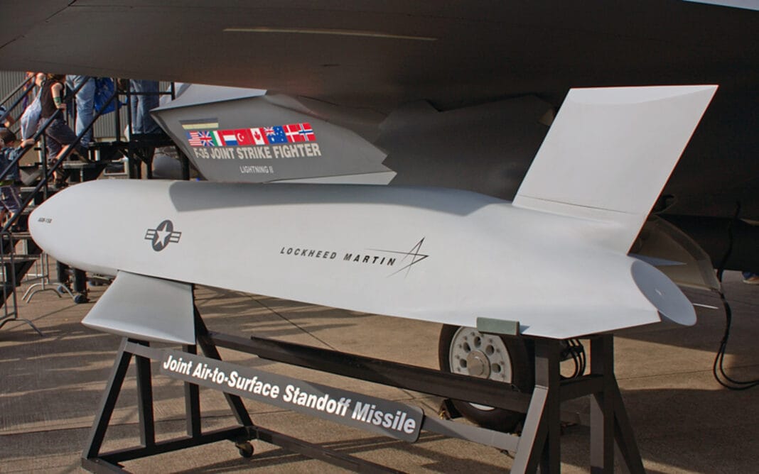 AGM-158 JASSM: Joint Air-to-Surface Standoff Missile - GEOPOLITIKI