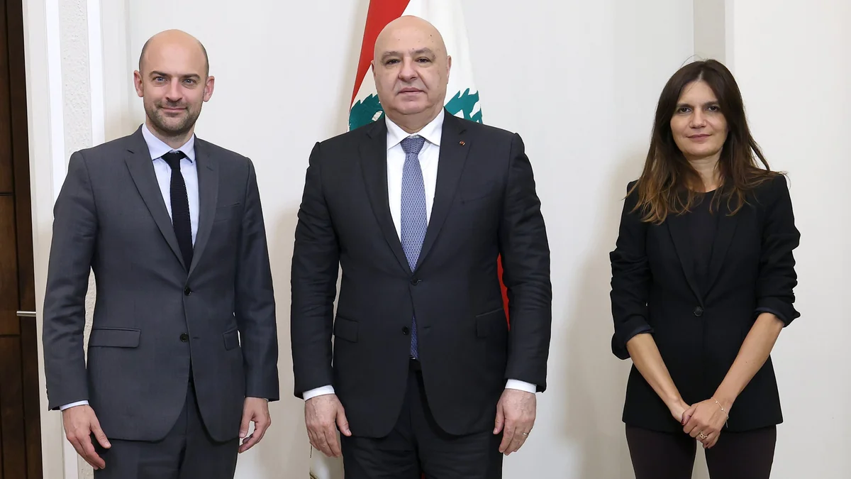 Lebanese President Joseph Aoun with French Foreign Minister Jean-Noël Barrot at the Baabda Palace
