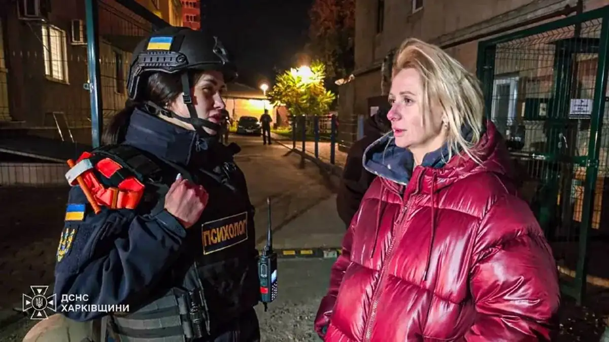 A State Emergency Service psychologist at the scene in Kharkiv