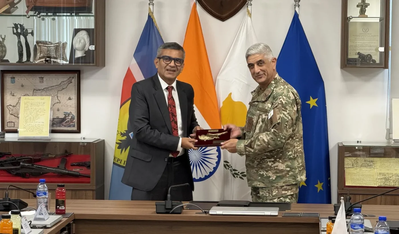 Lt. Gen. Emmanouil Theodorou, chief of the Cyprus National Guard, with Indian Defence Secretary Rajesh Kumar Singh at the National Guard General Staff