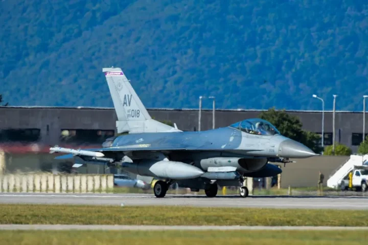 A U.S. Air Force F-16 taxis on a runway in northern Italy during a previous Steadfast Noon exercise