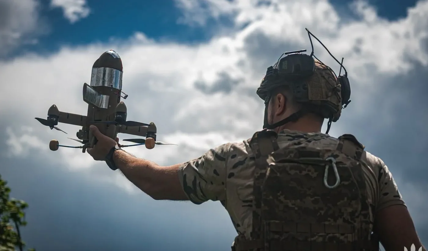 A soldier of the 114th Territorial Defence Brigade launching a Sting interceptor drone