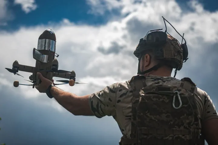 A soldier of the 114th Territorial Defence Brigade launching a Sting interceptor drone