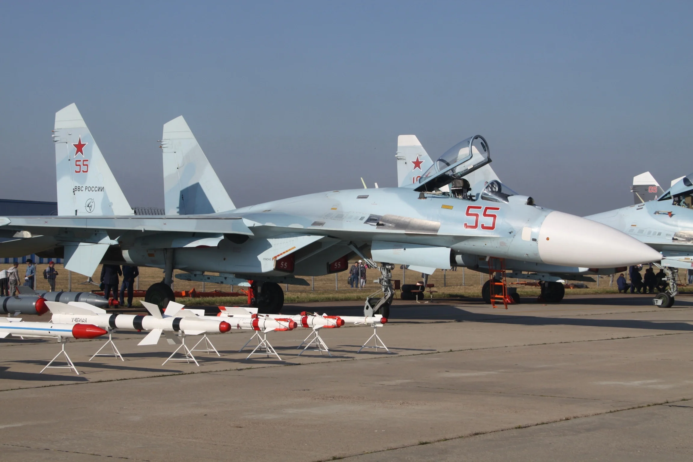 THE RUSSIAN "KILLER": The SU-35 of the Russian Air Force