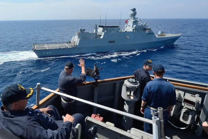 The Turkish MILGEM-class corvette TCG Heybeliada under way in the Mediterranean, seen from the deck of a US destroyer